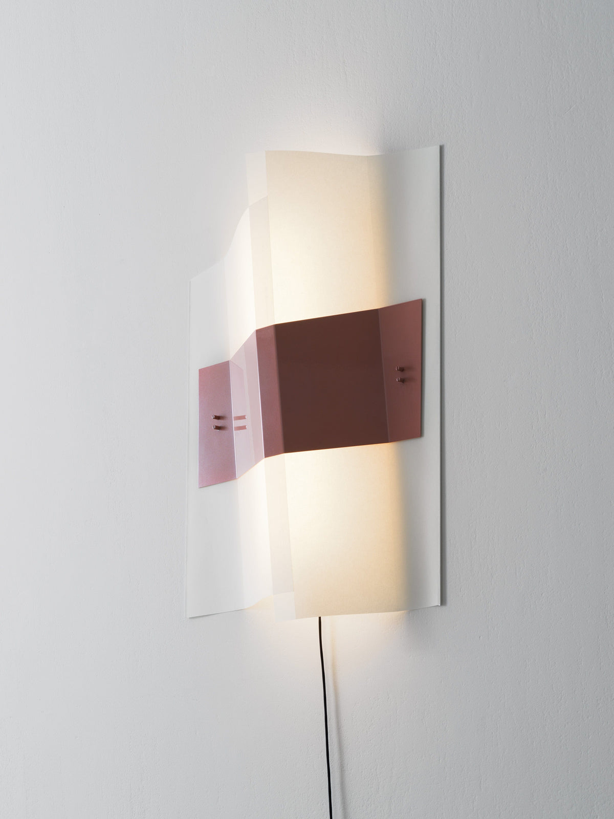Luminaire d'ambiance en métal et papier formafantasma et maison matisse