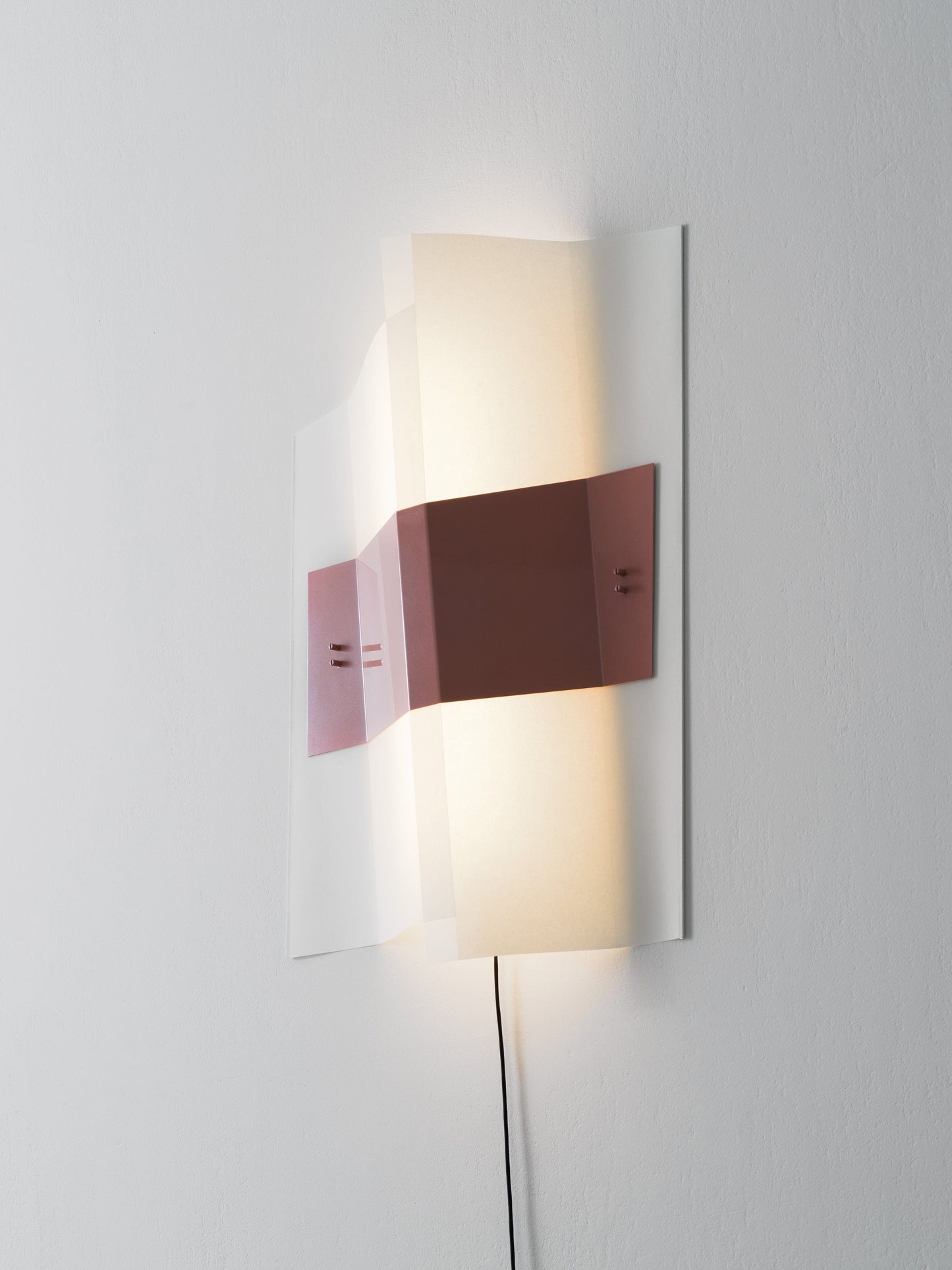 Luminaire d'ambiance en métal et papier formafantasma et maison matisse